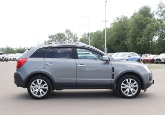 Подержанный автомобиль Opel Antara 2013 года (4 фото)