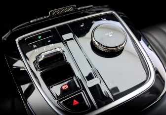 Подержанный автомобиль Exeed RX 2023 года (27 фото)