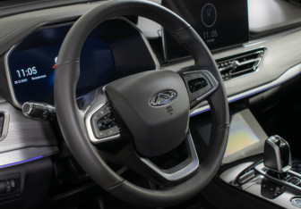 Подержанный автомобиль Chery Tiggo 8 Pro 2023 года (13 фото)