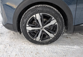 Подержанный автомобиль Peugeot 3008 2021 года (18 фото)