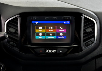 Подержанный автомобиль LADA (ВАЗ) XRAY 2016 года (15 фото)