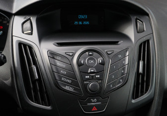 Подержанный автомобиль Ford Focus Hatchback 2013 года (13 фото)