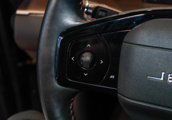 Подержанный автомобиль Jetour Dashing 2023 года (23 фото)