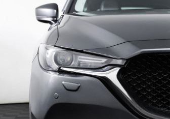 Подержанный автомобиль Mazda CX-5 2017 года (23 фото)