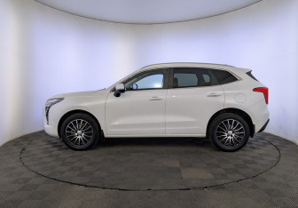 Подержанный автомобиль Haval Jolion 2022 года (8 фото)
