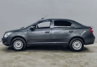 Подержанный автомобиль Chevrolet Cobalt Sedan 2020 года (8 фото)