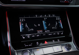 Подержанный автомобиль Audi A7 2020 года (18 фото)