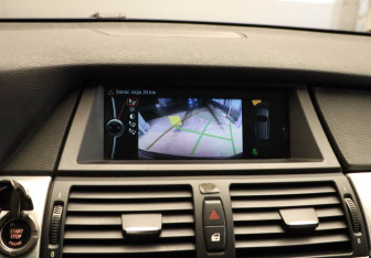 Подержанный автомобиль BMW X5 2012 года (18 фото)