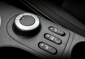 Подержанный автомобиль Nissan Qashqai 2013 года (27 фото)