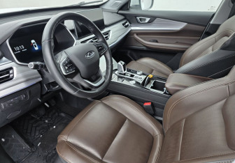 Подержанный автомобиль Chery Tiggo 8 Pro 2022 года (9 фото)