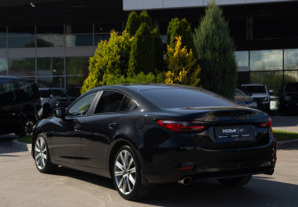 Подержанный автомобиль Mazda 6 Sedan 2019 года (5 фото)
