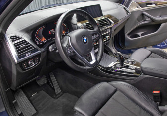 Подержанный автомобиль BMW X4 2020 года (17 фото)