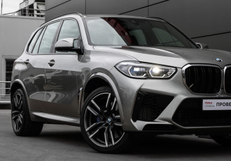Подержанный автомобиль BMW X5 M 2020 года (30 фото)
