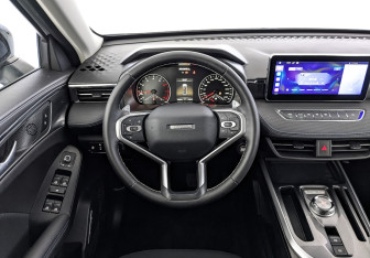 Подержанный автомобиль Haval Jolion 2024 года (21 фото)