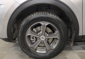 Подержанный автомобиль Haval F7 2019 года (17 фото)