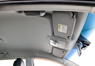 Подержанный автомобиль Hyundai ix35 2014 года (22 фото)