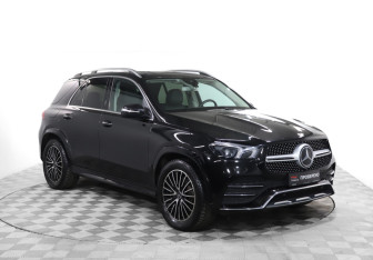 Подержанный автомобиль Mercedes-Benz GLE 2020 года (3 фото)