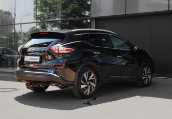 Подержанный автомобиль Nissan Murano Suv 2019 года (4 фото)