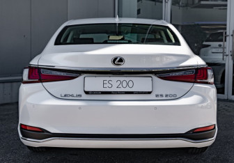 Новый Lexus ES 2025 (5 фото)