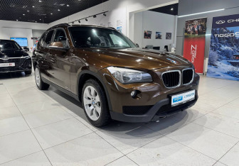 Подержанный автомобиль BMW X1 2013 года (3 фото)