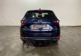 Подержанный автомобиль Mazda CX-5 2018 года (5 фото)