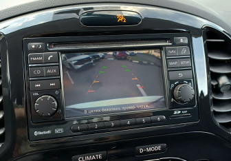 Подержанный автомобиль Nissan Juke 2011 года (16 фото)