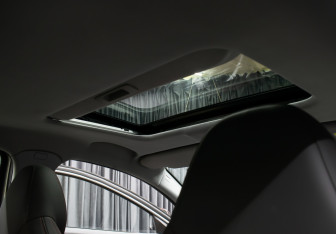 Подержанный автомобиль Kaiyi E5 2023 года (18 фото)