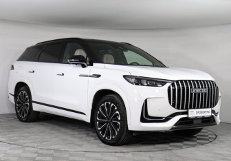 Подержанный автомобиль Jaecoo J8 2024 года (3 фото)