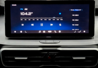 Подержанный автомобиль Geely Coolray 2022 года (15 фото)