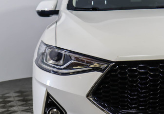 Подержанный автомобиль Haval F7 2019 года (5 фото)