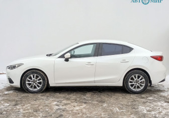 Подержанный автомобиль Mazda 3 Sedan 2013 года (8 фото)