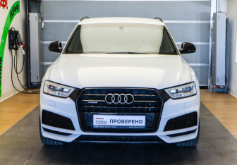 Подержанный автомобиль Audi Q3 2018 года (2 фото)