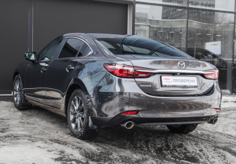 Подержанный автомобиль Mazda 6 Sedan 2021 года (6 фото)
