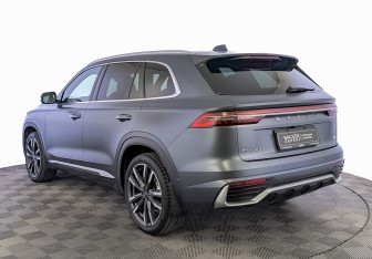 Подержанный автомобиль Geely Monjaro 2024 года (7 фото)