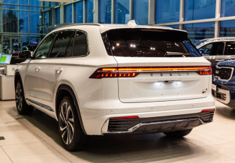 Новый Geely Monjaro 2025 (4 фото)