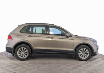 Подержанный автомобиль Volkswagen Tiguan 2019 года (4 фото)