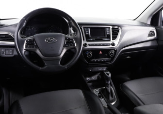 Подержанный автомобиль Hyundai Solaris Sedan 2019 года (7 фото)