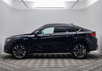 Подержанный автомобиль Geely Tugella 2022 года (2 фото)