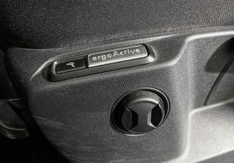 Подержанный автомобиль Volkswagen Tiguan 2018 года (14 фото)