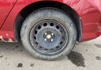 Подержанный автомобиль Peugeot 308 Hatchback 2010 года (11 фото)