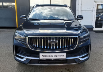 Подержанный автомобиль Geely Monjaro 2023 года (2 фото)