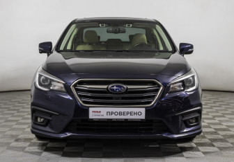 Подержанный автомобиль Subaru Legacy Sedan 2018 года (2 фото)