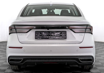 Новый Omoda S5 2024 (6 фото)