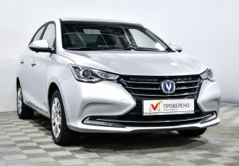 Подержанный автомобиль Changan Alsvin 2023 года (2 фото)