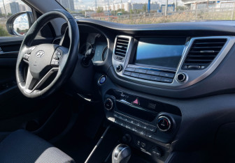 Подержанный автомобиль Hyundai Tucson 2018 года (9 фото)