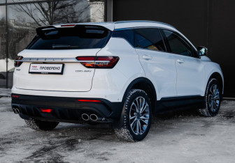 Подержанный автомобиль Geely Coolray 2023 года (5 фото)