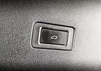 Подержанный автомобиль Exeed VX 2023 года (28 фото)