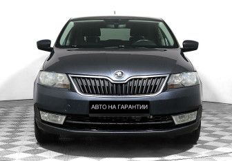 Подержанный автомобиль Skoda Rapid Liftback 2016 года (2 фото)