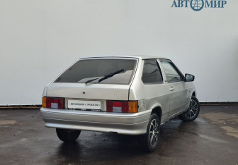Подержанный автомобиль LADA (ВАЗ) 2113 2005 года (5 фото)