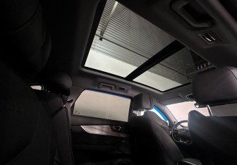 Подержанный автомобиль Chery Tiggo 8 Pro Max 2022 года (18 фото)